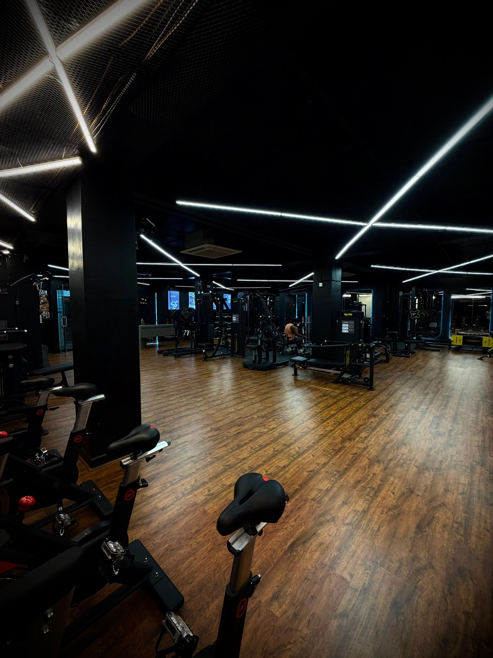 RushX Indoor Cycling and Spin Bikes